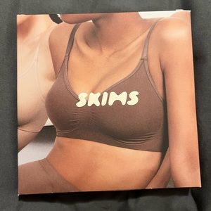 Skims sculpting bra